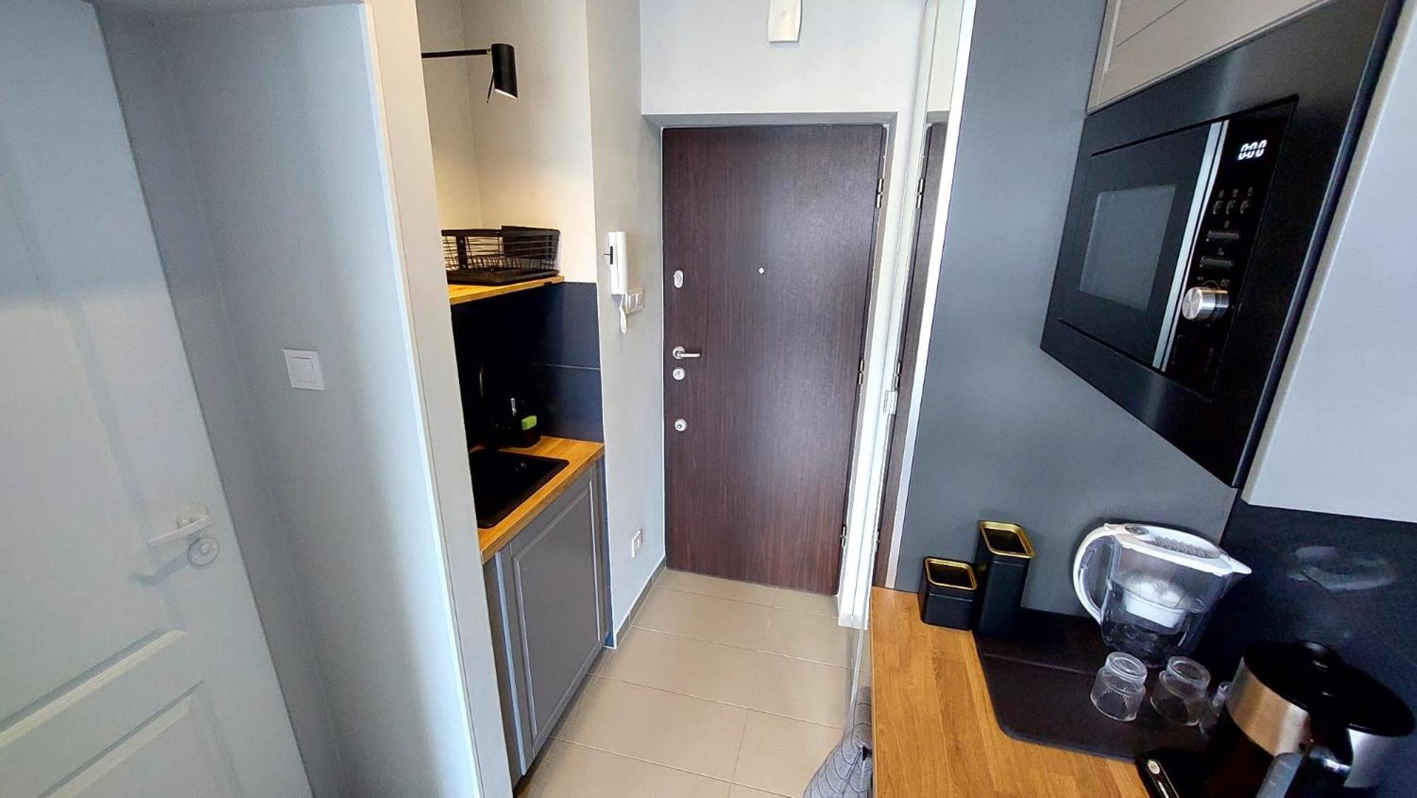 Comewa Apartments وارسو المظهر الخارجي الصورة
