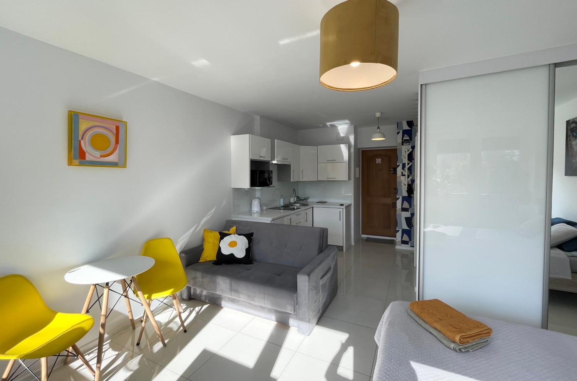 Comewa Apartments وارسو المظهر الخارجي الصورة